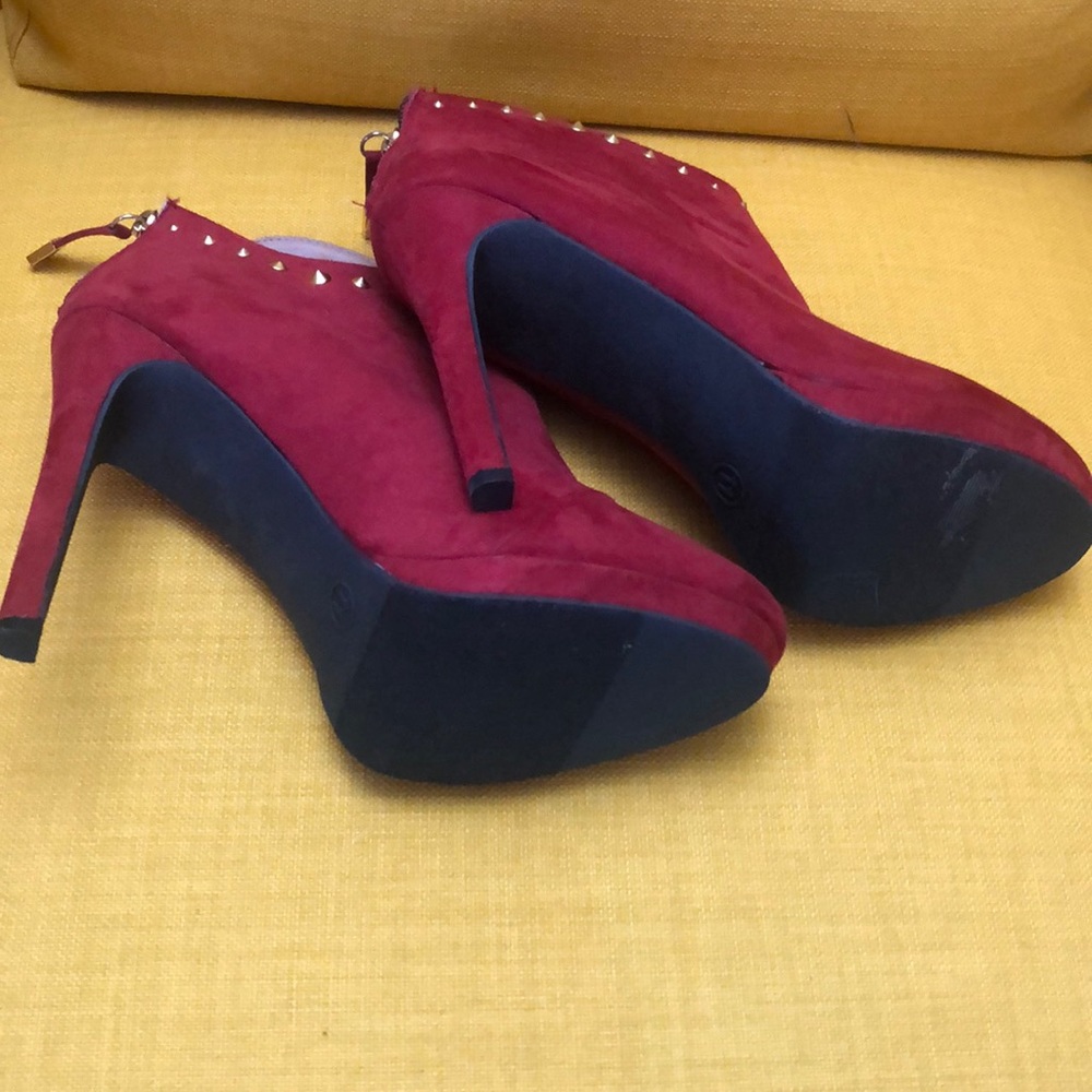 NEW Mossimo Booties - Picture 3 of 5